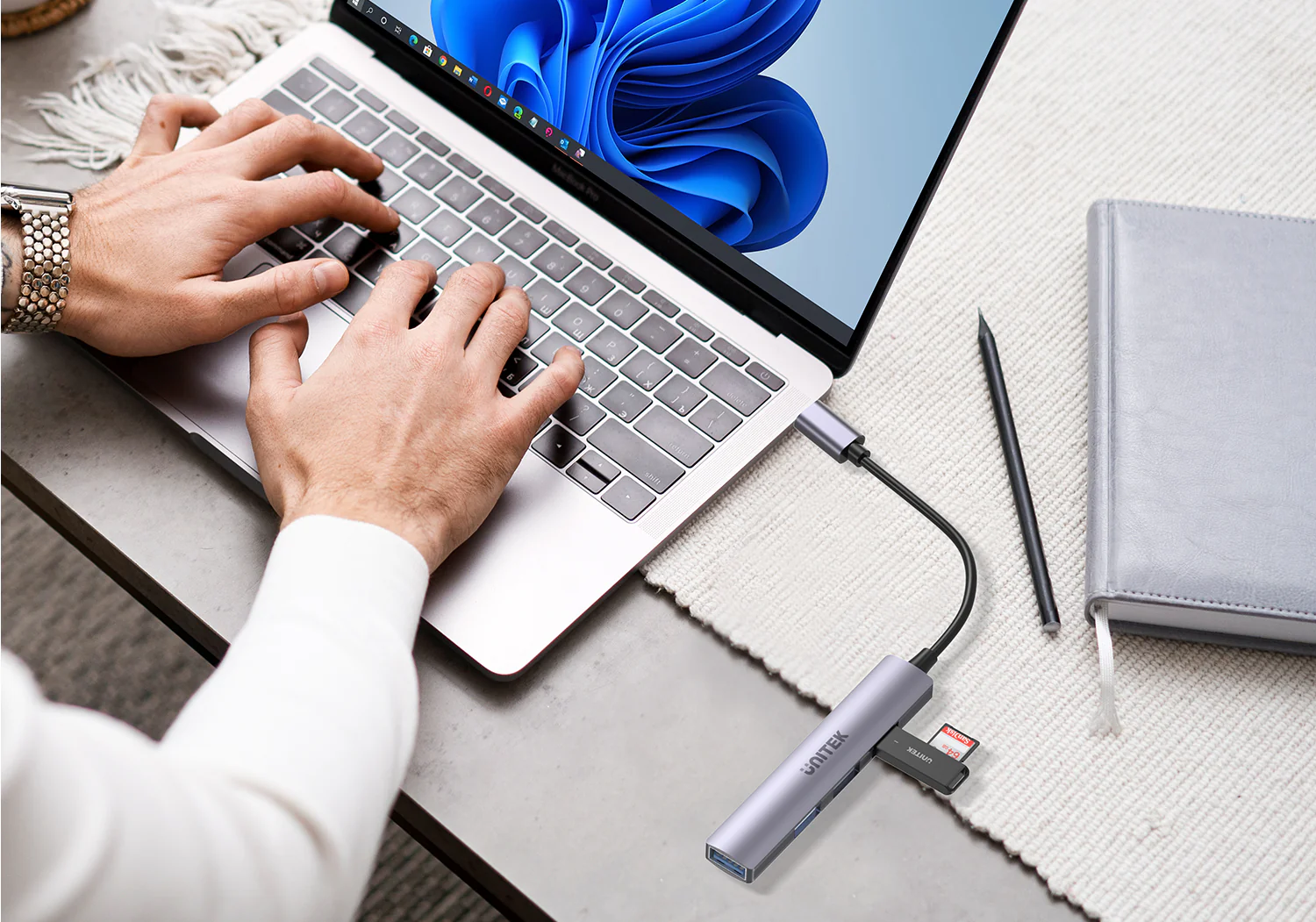 UNITEK H1208B USB-C Hub 4-Port UNITEK H1208B USB-C Hub 4-Port USB-A 5Gbps - UTECH